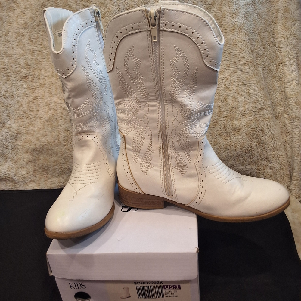 White Western-Style Girls Boots